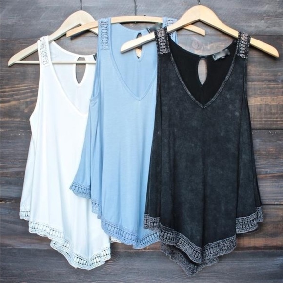 Pretty Little Things Boutique Tops - White embroidered tank top